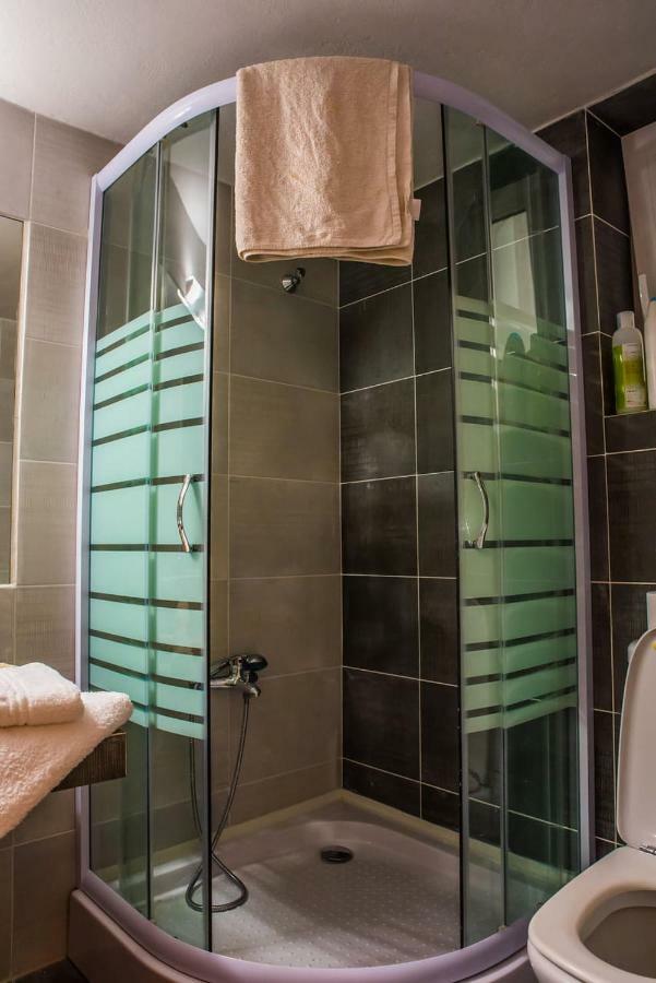 Anafis Comfort Atene Esterno foto